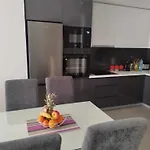 Appartement Sky & Floor 33th 28th & 25th & 19th & 13th 12th With Pool & & Fitness & Parking Included In Price
