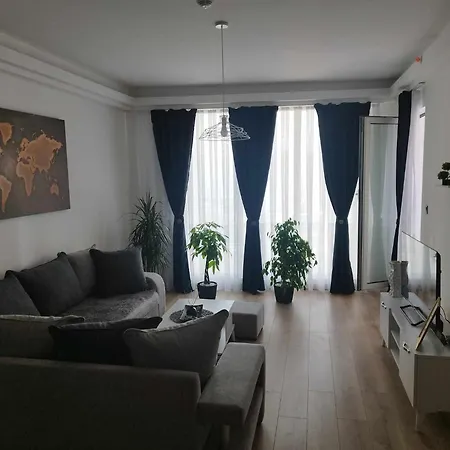 Sky & Floor 37th 33th 28th & 25th & 19th & 13th 12th With Pool & & Fitness & Parking Included In Price Апартаменты Скопье