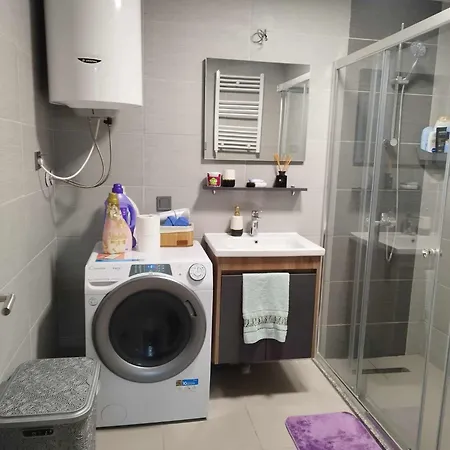 Apartment Sky & Floor 33th 28th & 25th & 19th & 13th 12th With Pool & & Fitness & Parking Included In Price