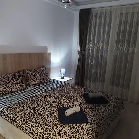 Appartement Sky & Floor 33th 28th & 25th & 19th & 13th 12th With Pool & & Fitness & Parking Included In Price