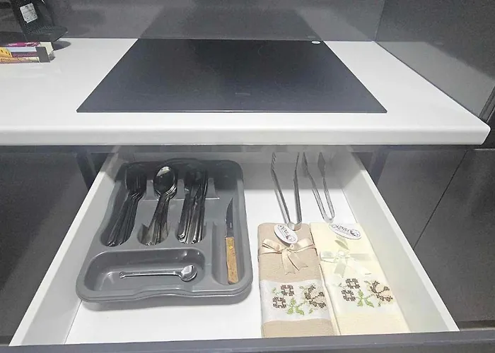 Apartment Sky City: High-rise With Pool & Access *