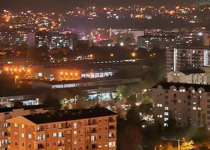 Sky City: High-rise With Pool & Access Apartment Skopje