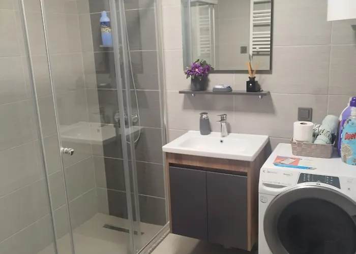 Appartamento Sky & Floor 33th 28th & 25th & 19th & 13th 12th With Pool & & Fitness & Parking Included In Price