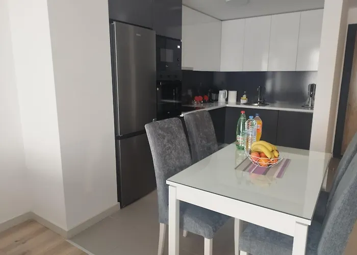 Sky City: High-rise With Pool & Access Skopje