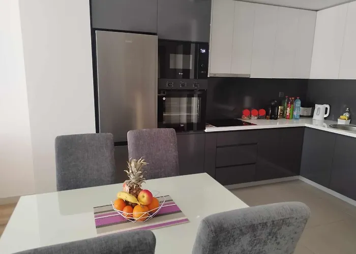 Appartamento Sky & Floor 33th 28th & 25th & 19th & 13th 12th With Pool & & Fitness & Parking Included In Price