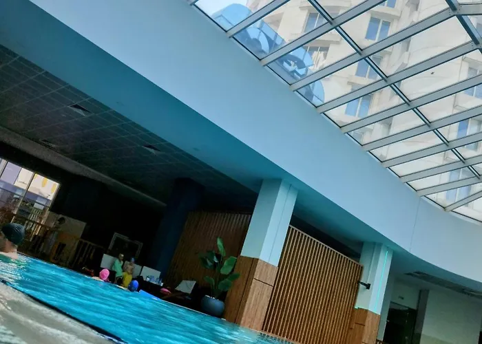 Appartamento Sky & Floor 33th 28th & 25th & 19th & 13th 12th With Pool & & Fitness & Parking Included In Price