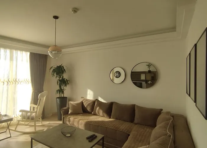 Sky & Floor 33th 28th & 25th & 19th & 13th 12th With Pool & & Fitness & Parking Included In Price Appartamento *