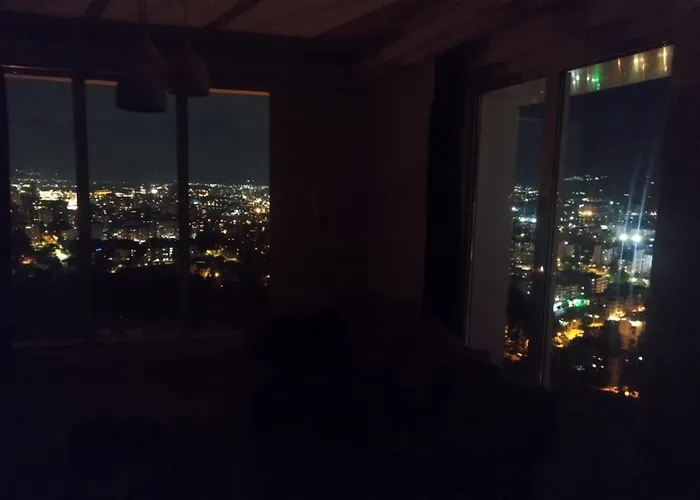 Sky City: High-rise With Pool & Access Apartment