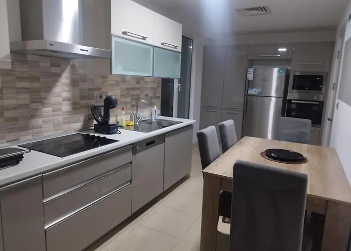 Apartment Sky City: High-rise With Pool & Access *